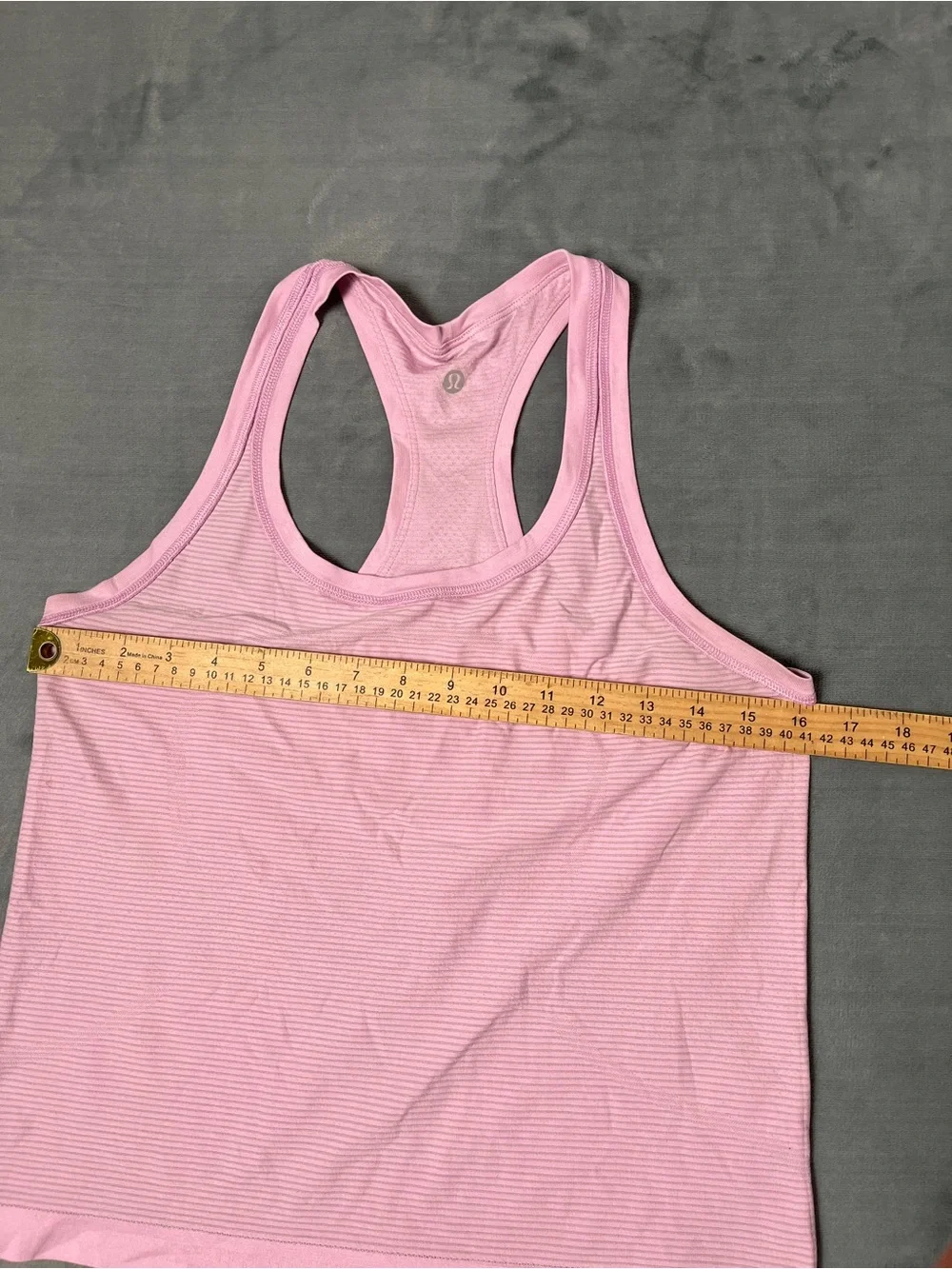 Lululemon Athletica Swiftly Tech Racerback Tank Top Women’s Light Pink